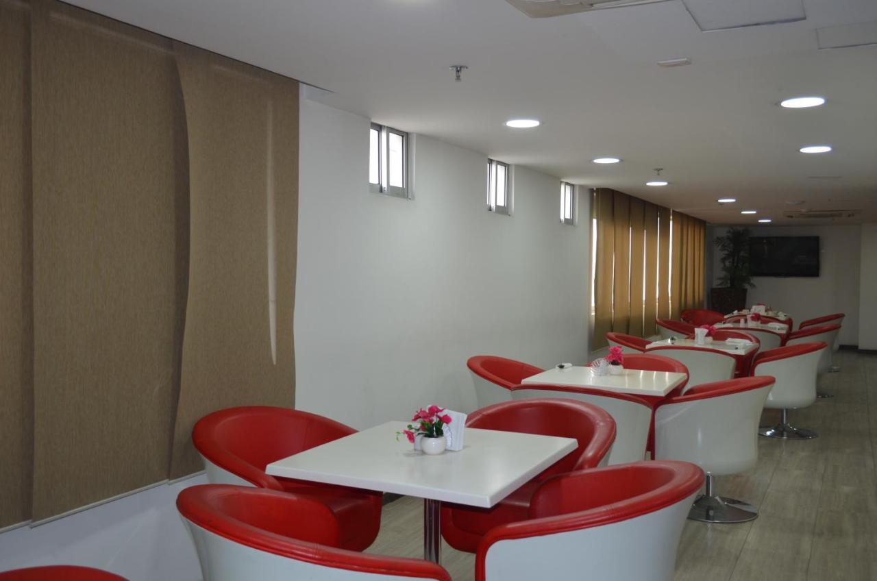 Hotel Hr Amada Cucuta Exterior photo